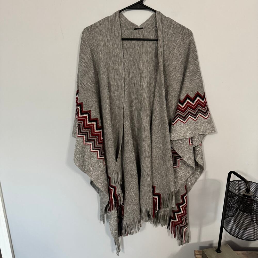 V.Frass Gray Open Front Poncho Sweater Shrug Women's One Size Fits Most Chevron